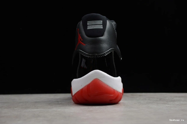 Retro Playoffs Bred  (2019) 378037-061 11 Jordan 1206